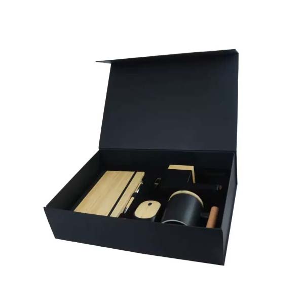 5in1 gifts set GS 51 04 Bamboo Gift Set with Wireless Charger and Tech - Image 3