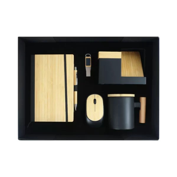 5in1 gifts set GS 51 04 main Bamboo Gift Set with Wireless Charger and Tech